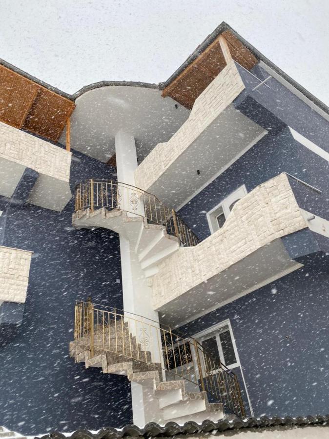 Villa Elear Korce Exterior foto